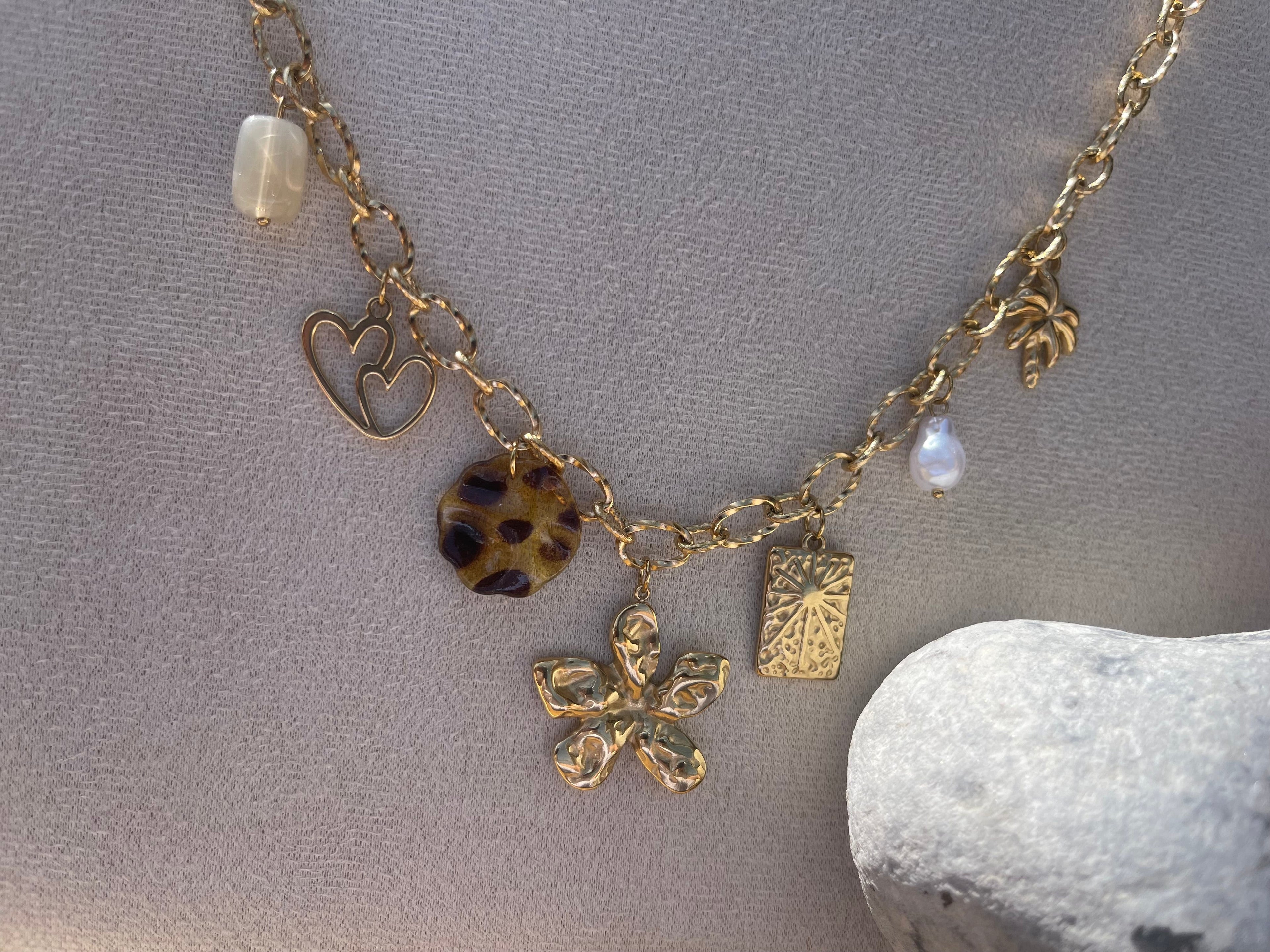 Collier Charms Doré – Bohème Luxe