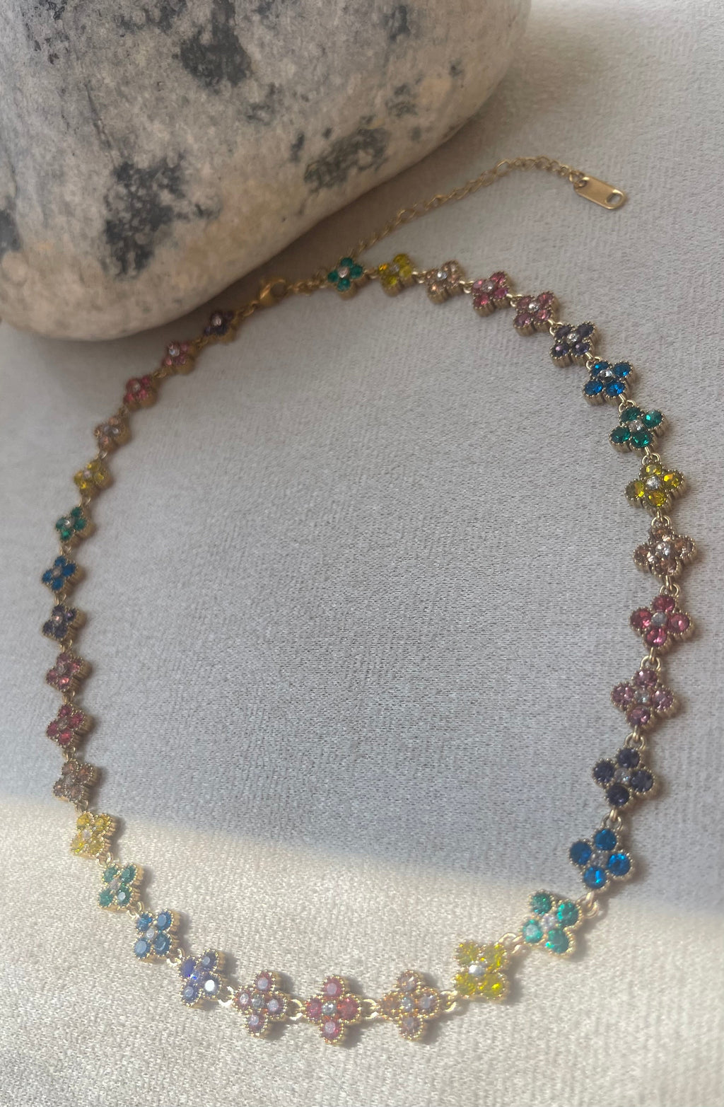 Collier Fleurs Multicolores Zircon