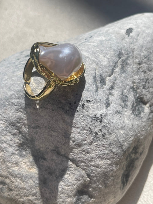 Bague Perle Baroque – Monture Dorée