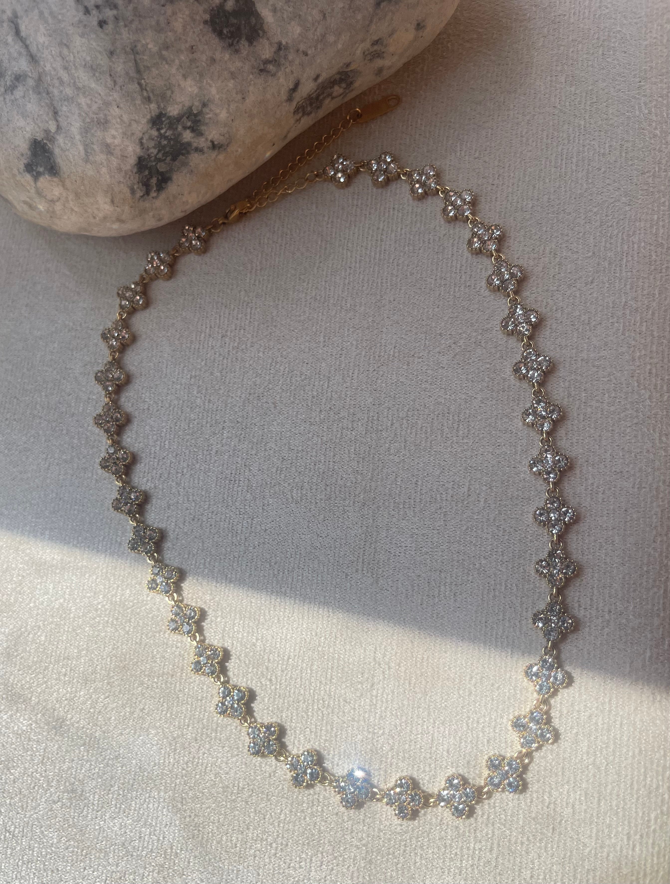 Collier Fleurs Zircon Cristal Doré